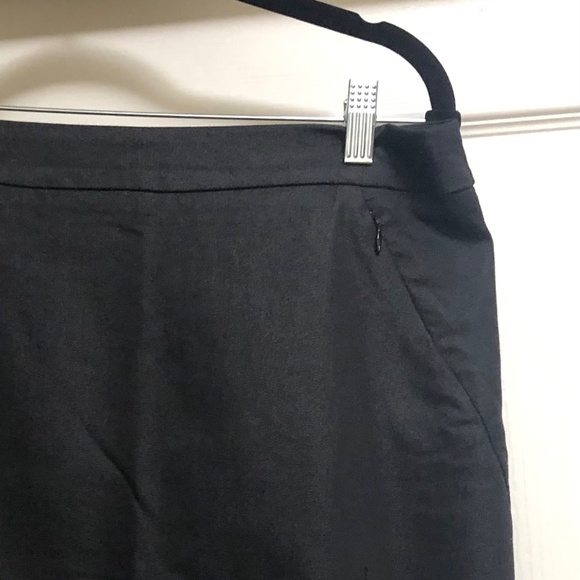 Black knee length skirt size Med - Picture 2 of 5